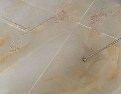 双鸭山瓷砖空鼓维修公司分享粘合剂选择不当在瓷砖铺贴过程中可能导致以下问题